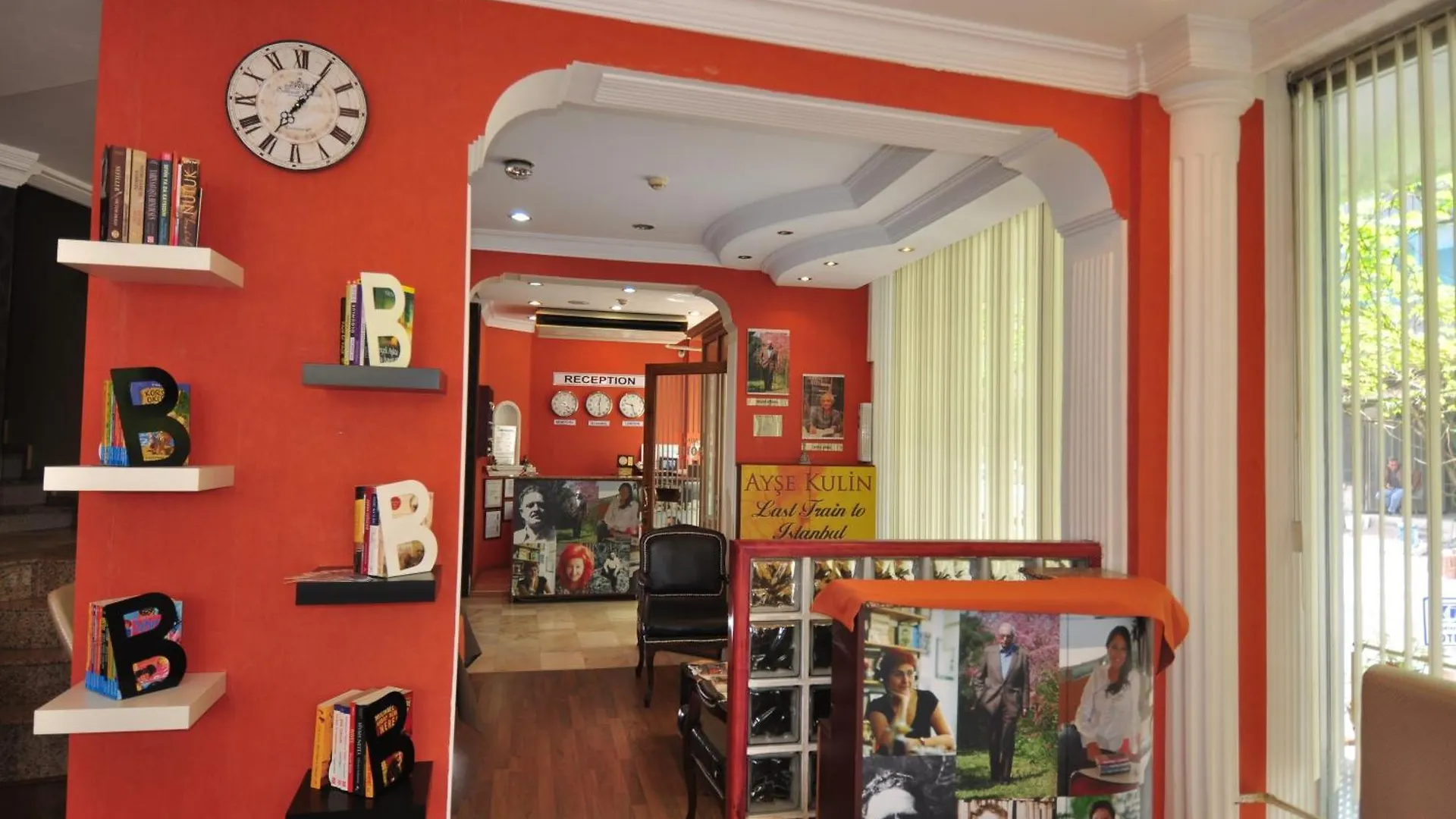 **  Mini hotel Izmir Turcja