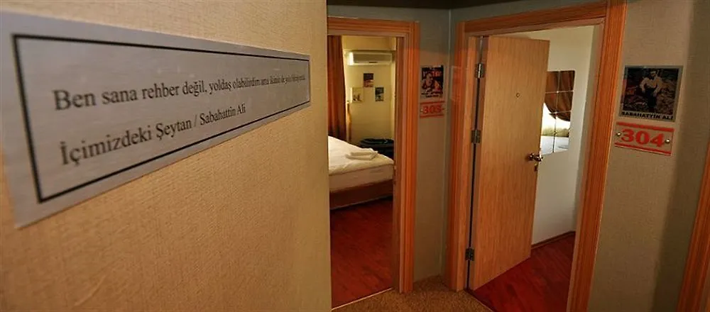 Mini hotel Izmir 2*,  Turcja